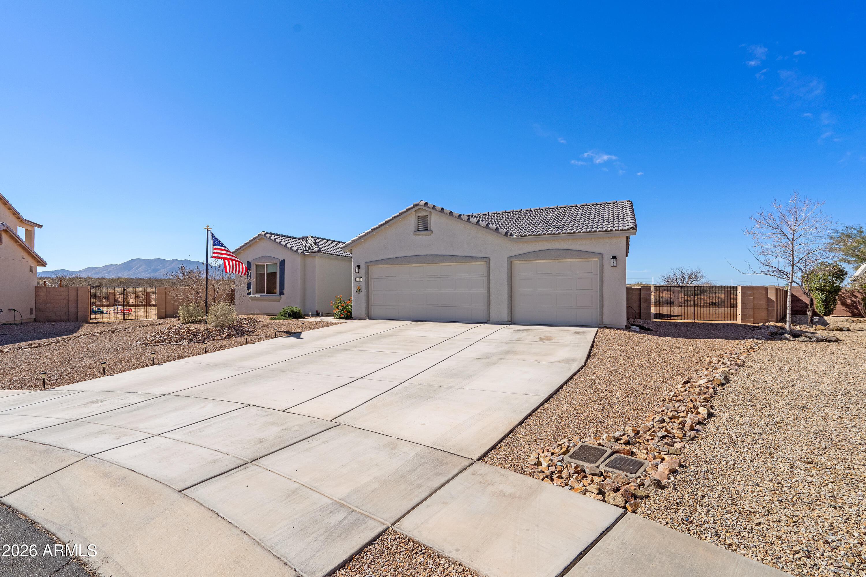 2147 W Totems Street