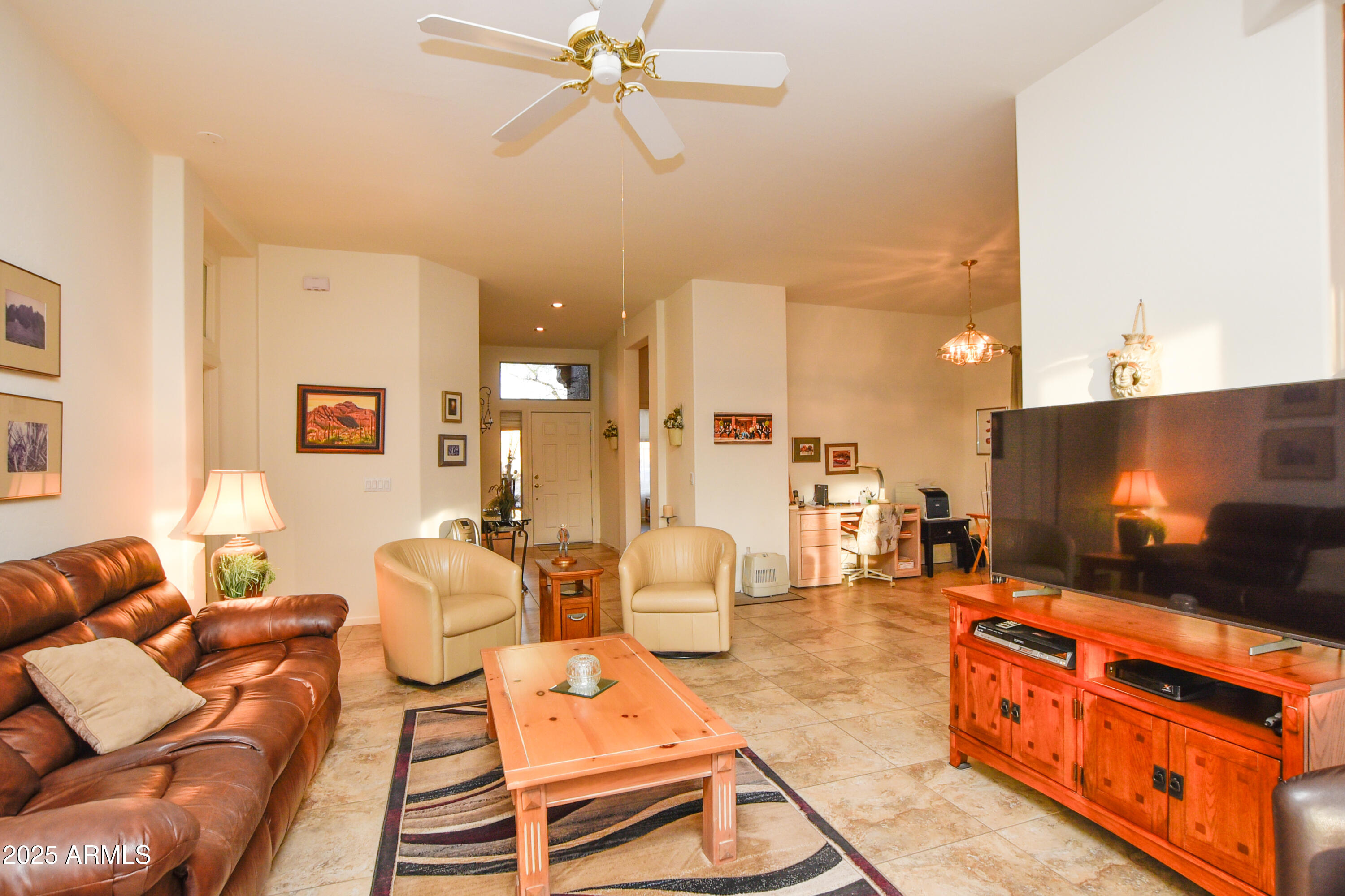 7195 E Canyon Wren Drive