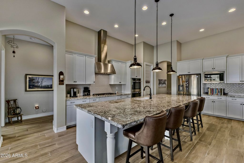 Photo of 1966 E Indian Wells Drive, Gilbert, AZ 85298 (MLS # 6984337)