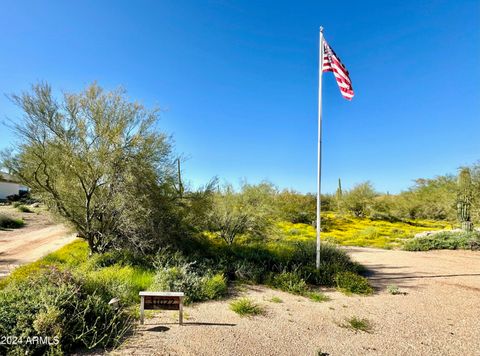 A home in Cave Creek