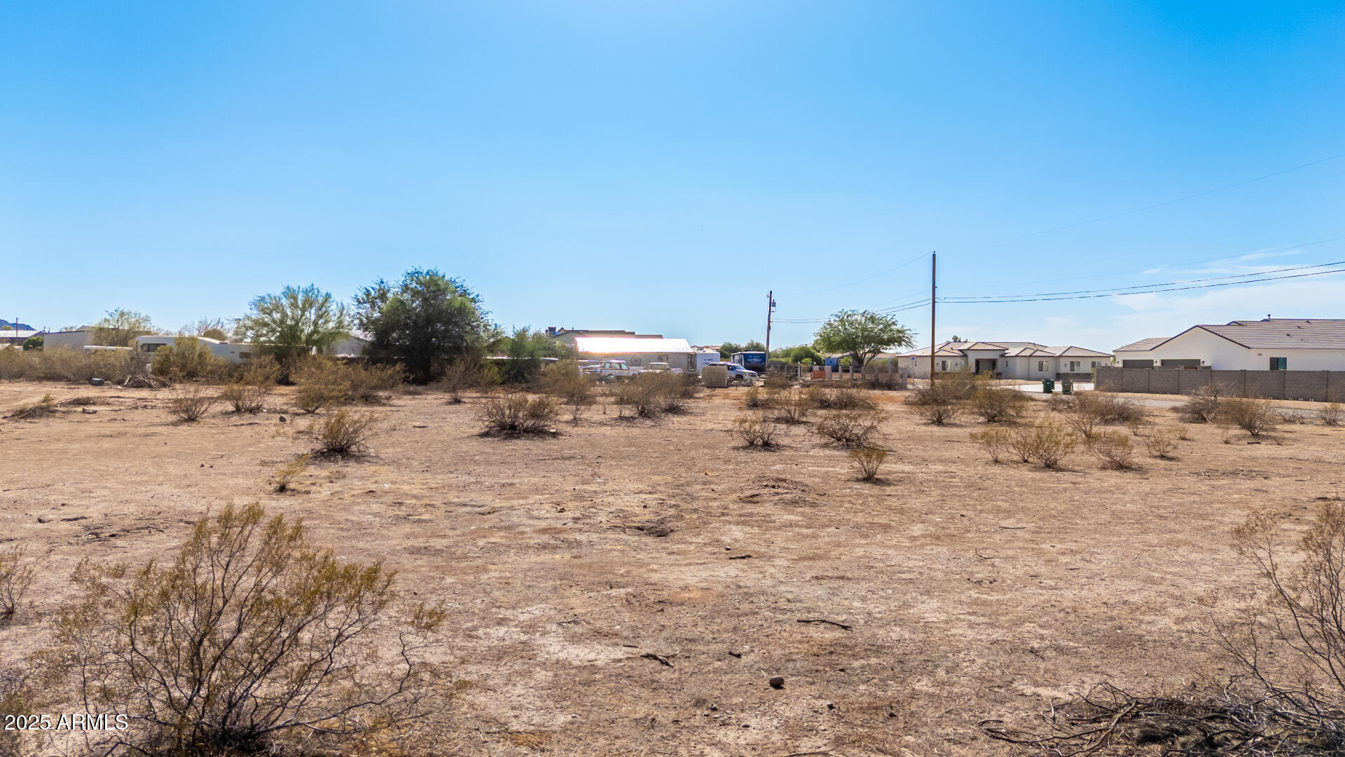 Homes 4 1 E HAPPY Road -