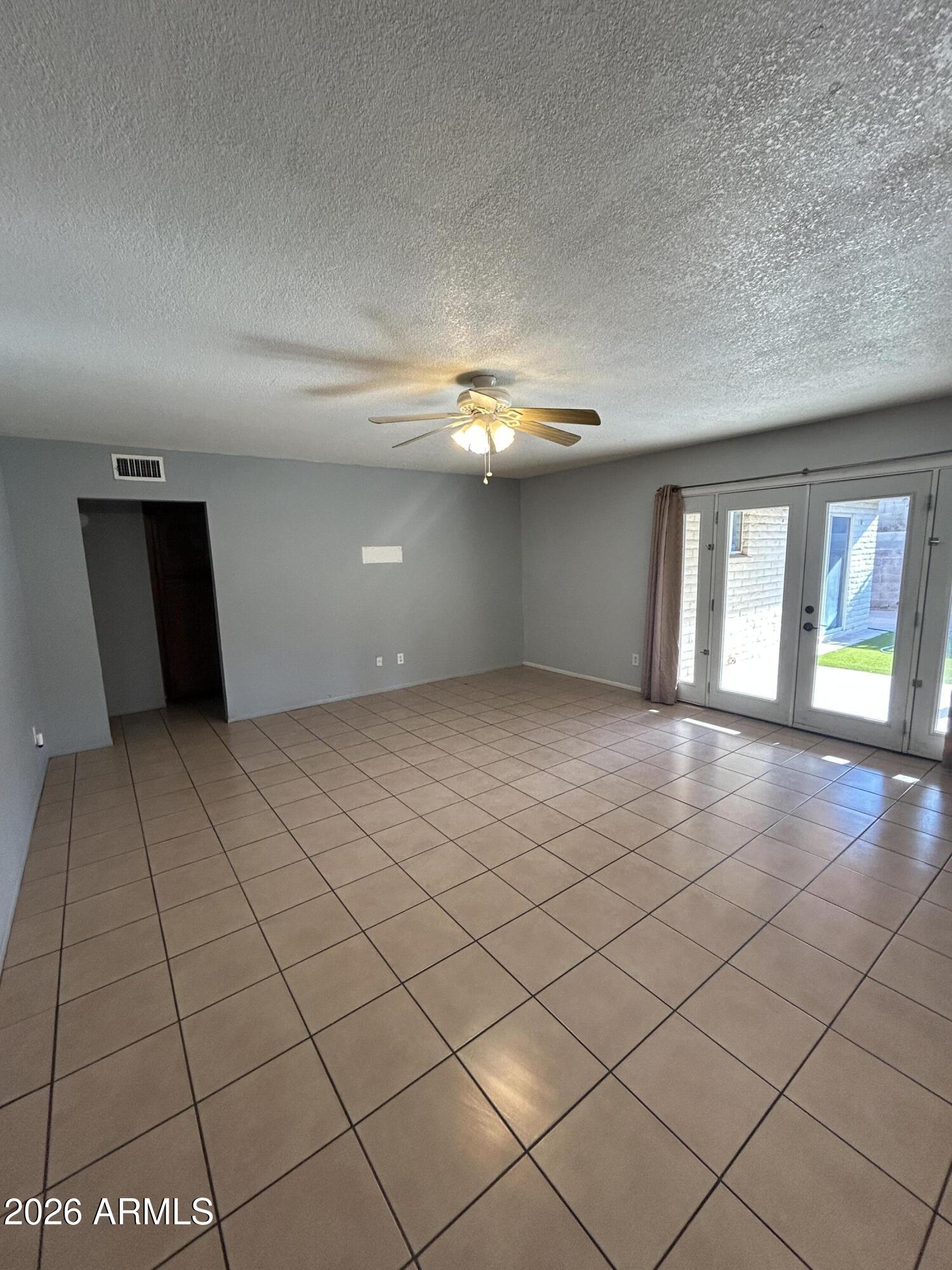 845 N STANDAGE --