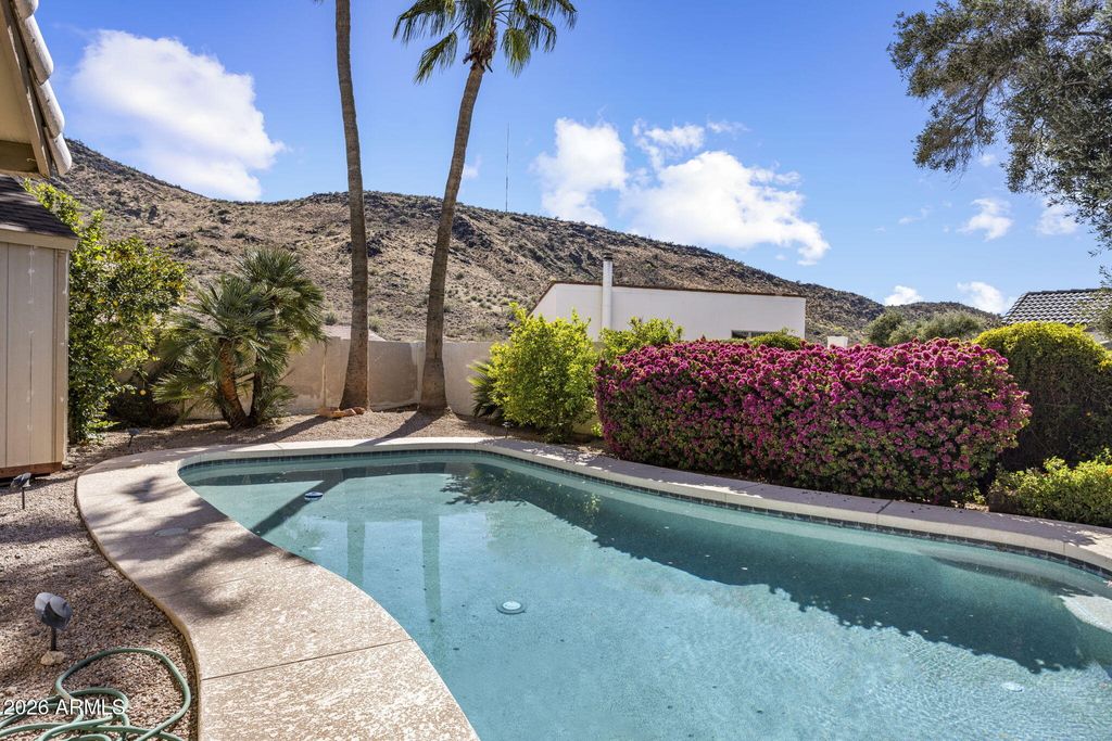 Photo of 12802 N 8th Avenue, Phoenix, AZ 85029 (MLS # 7002342)