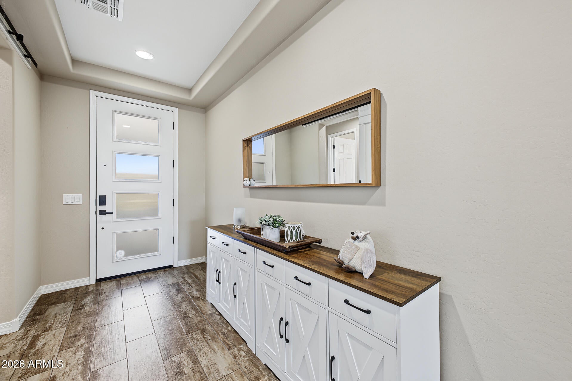 3338 E TIFFANY Court