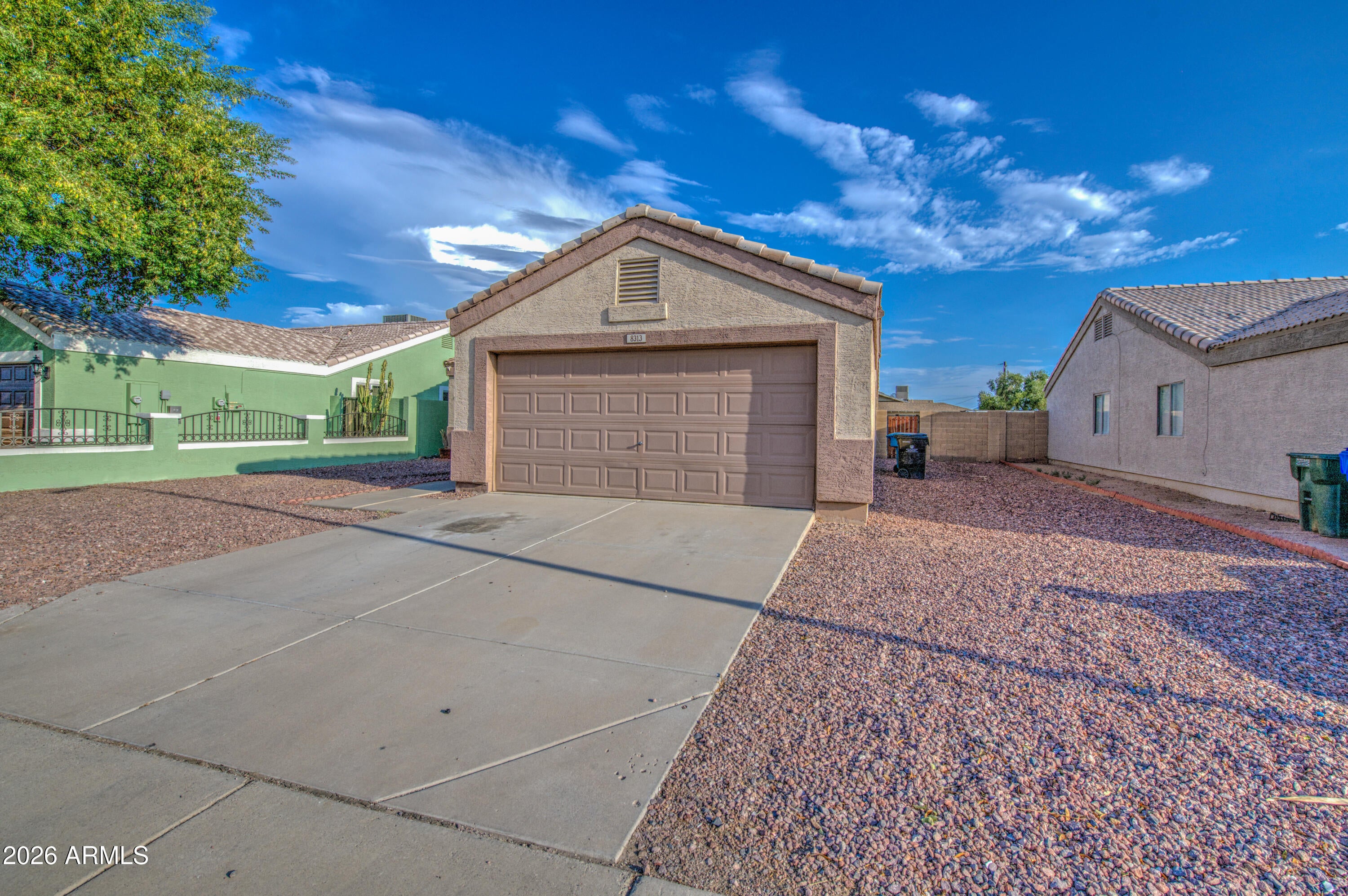 8313 W MULBERRY Drive