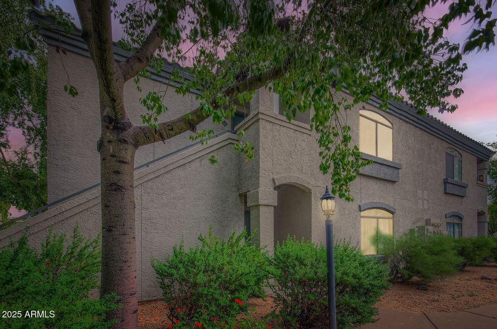Photo of 15095 N Thompson Peak Parkway #1005, Scottsdale, AZ 85260 (MLS # 6951393)