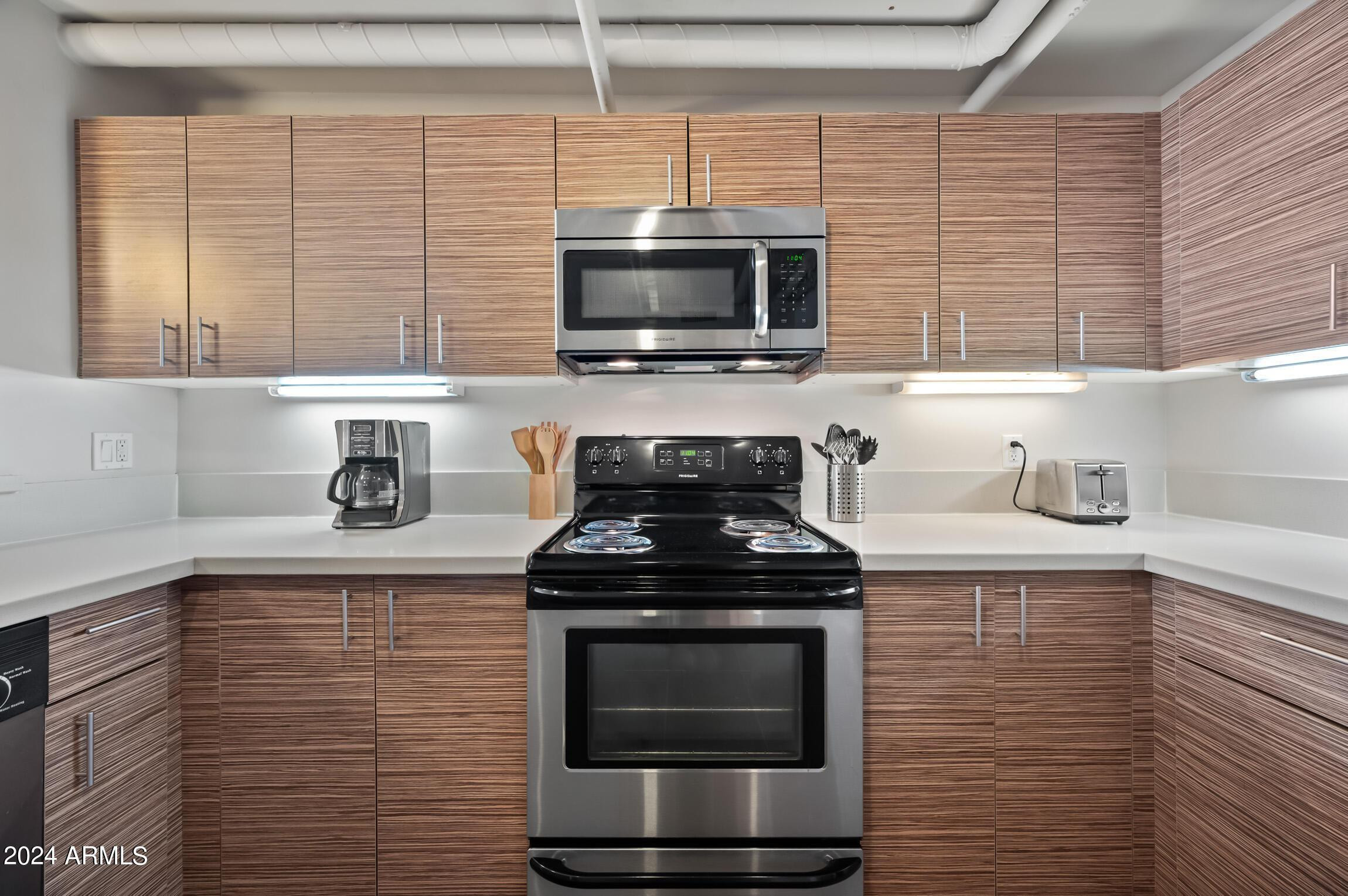 535 W Thomas Road Apt 212
