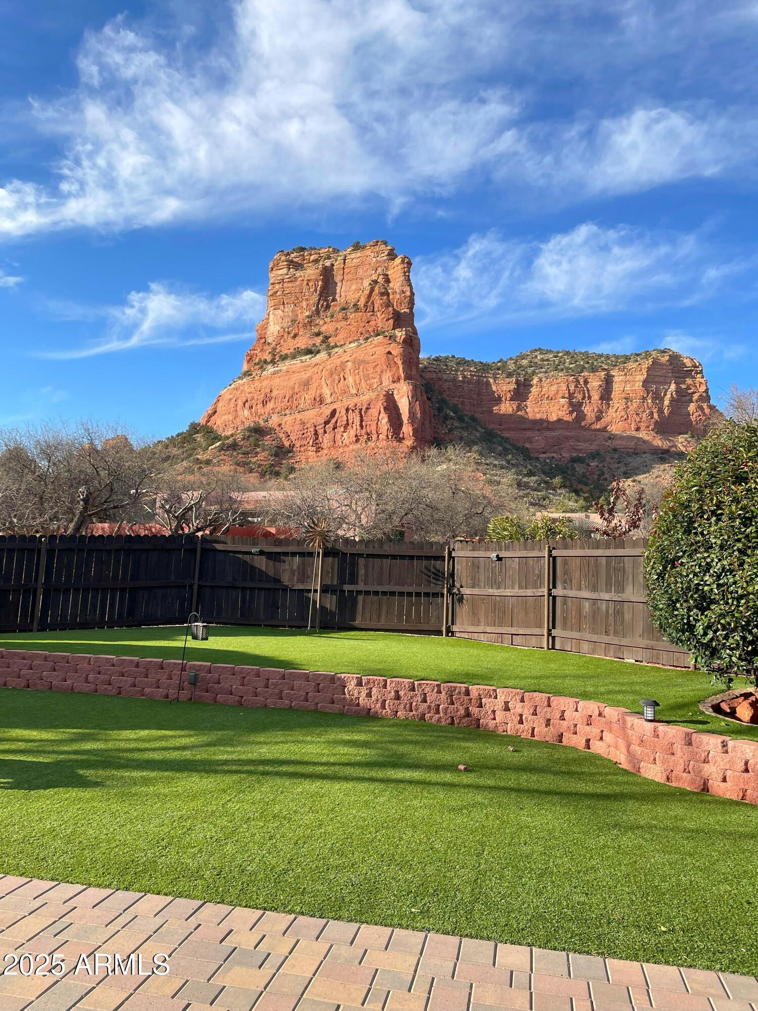 15 FAIRWAY OAKS Lane