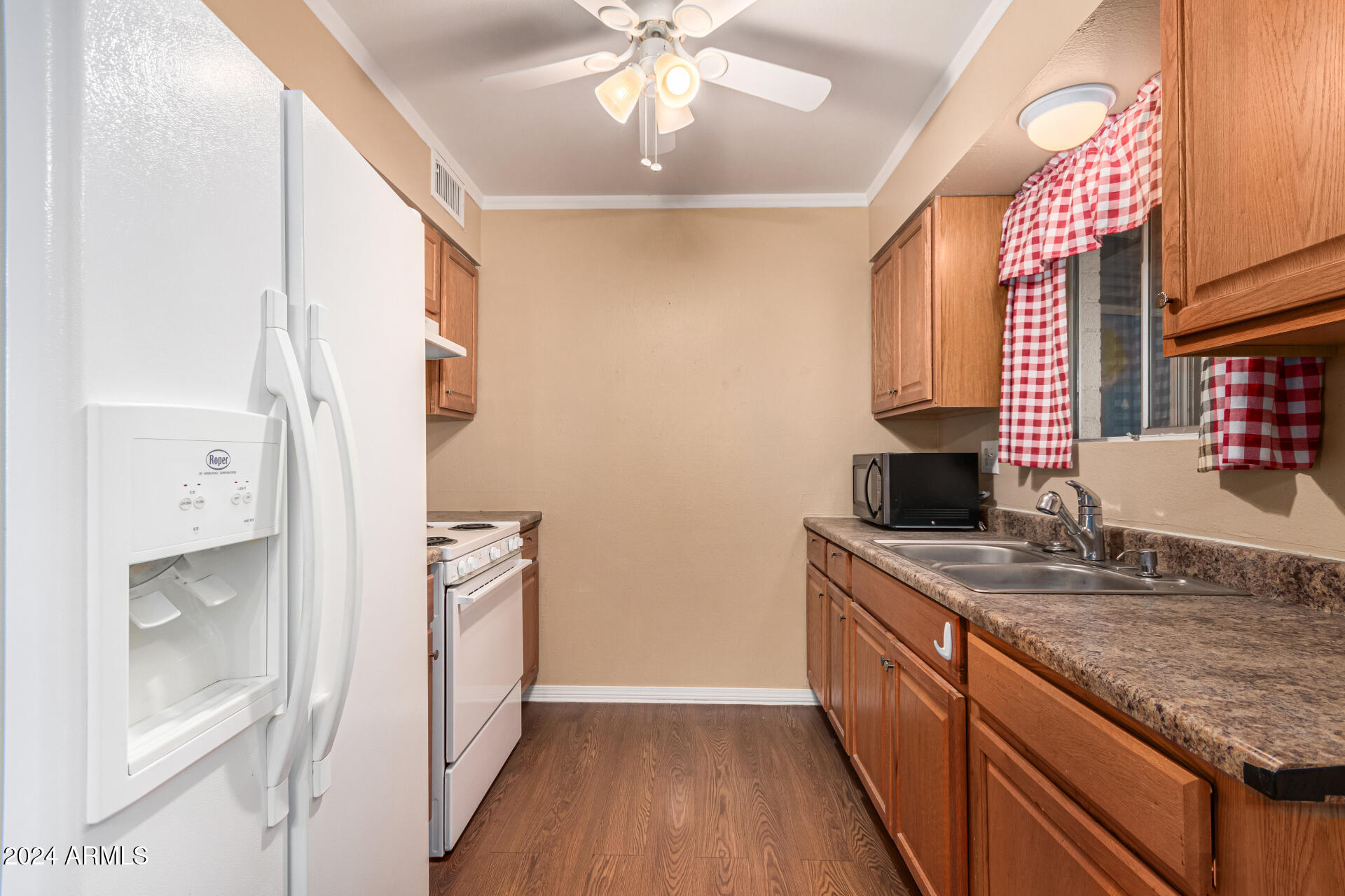 10314 W DEANNE Drive