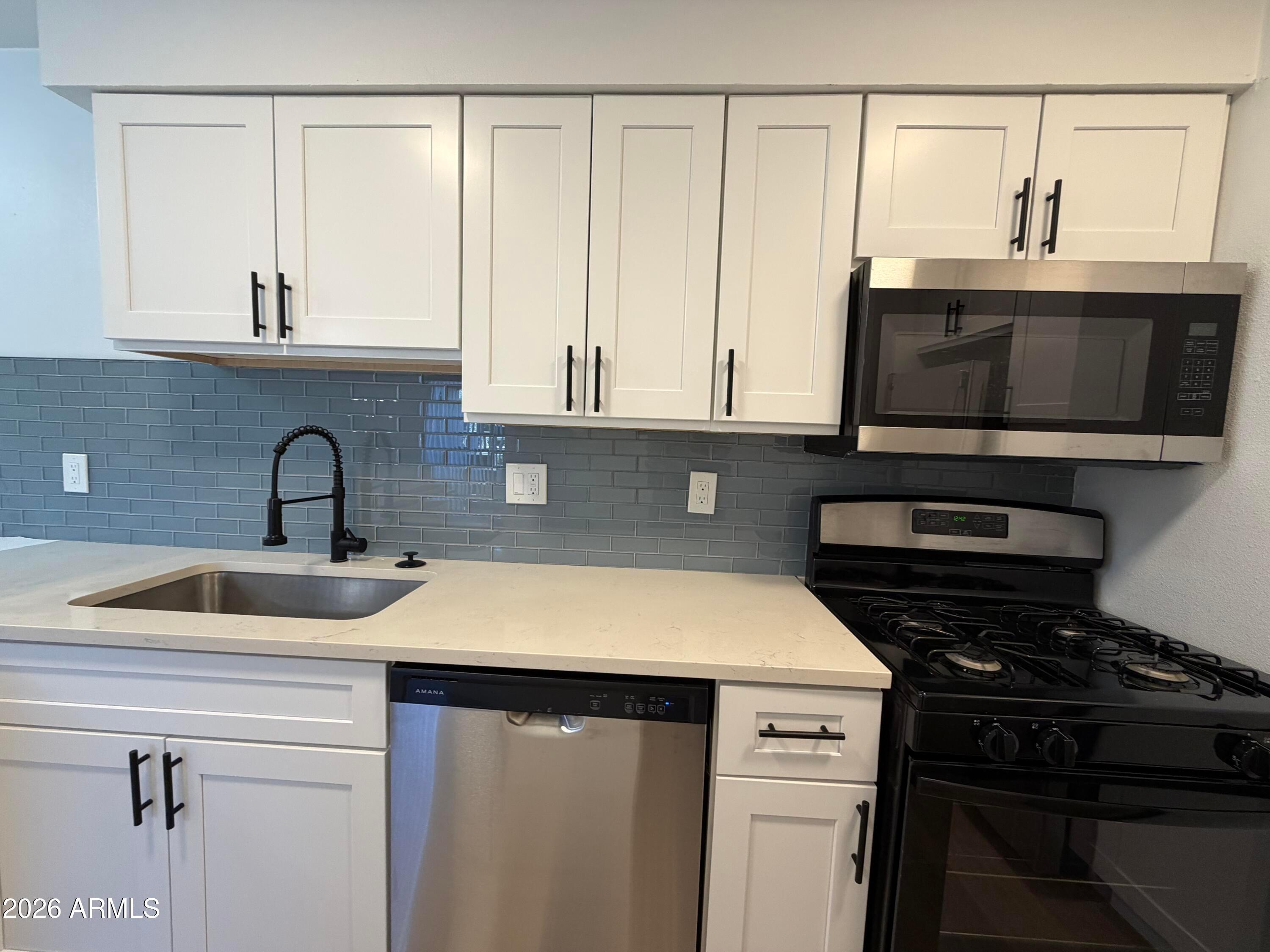 302 E Monte Vista Road C8