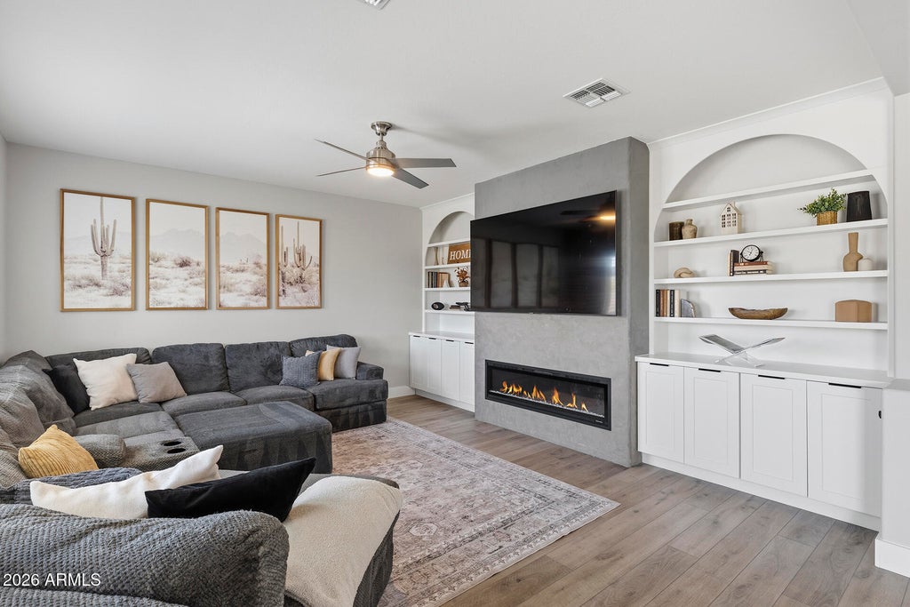 Photo of 9336 W Georgia Avenue, Glendale, AZ 85305 (MLS # 7071714)