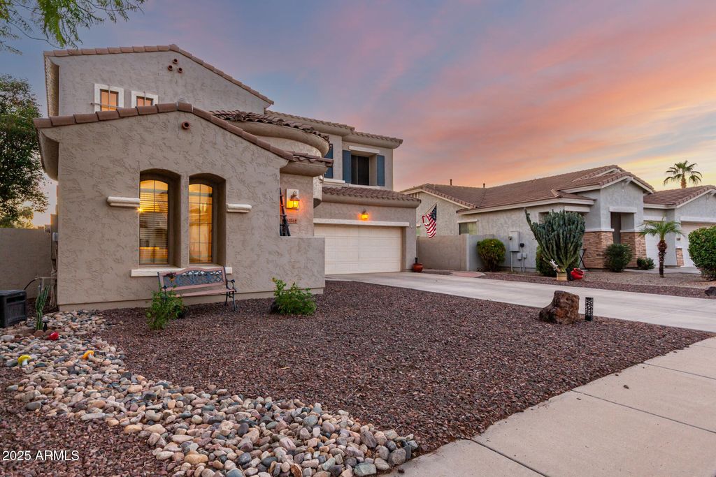 Photo of 6254 S Moccasin Trail, Gilbert, AZ 85298 (MLS # 6928379)