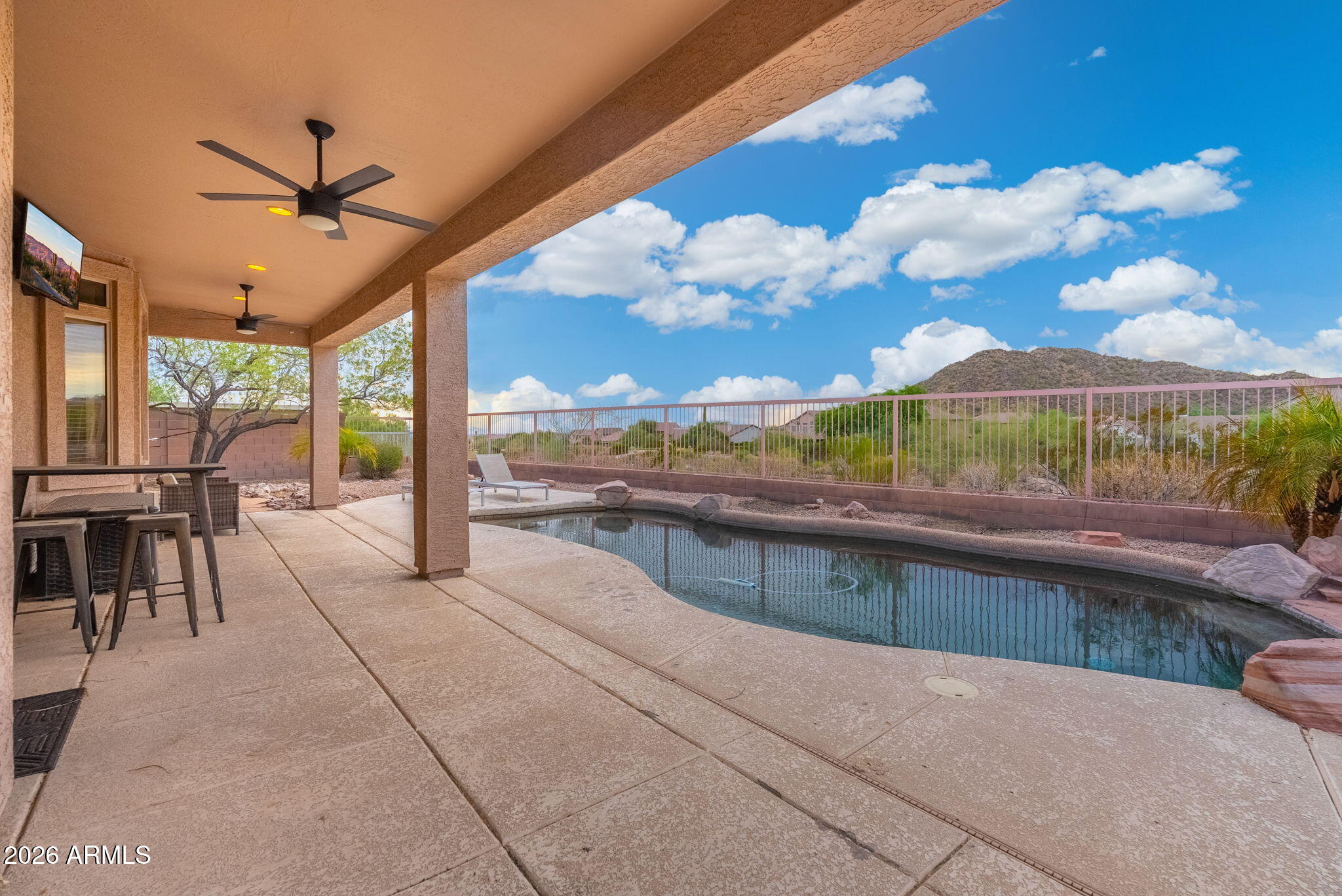 3060 N RIDGECREST -- 139