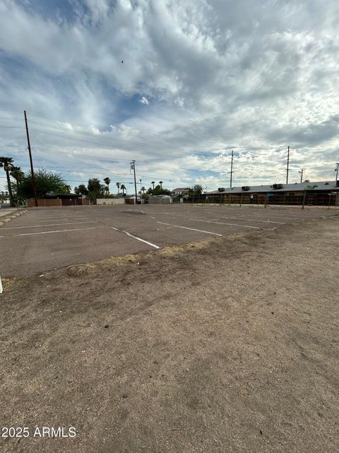 1601 W McDowell Road 1 Phoenix AZ 85007