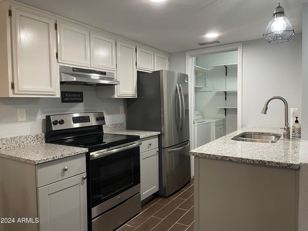 Photo of 11048 N 28th Drive #146, Phoenix, AZ 85029 (MLS # 6952652)