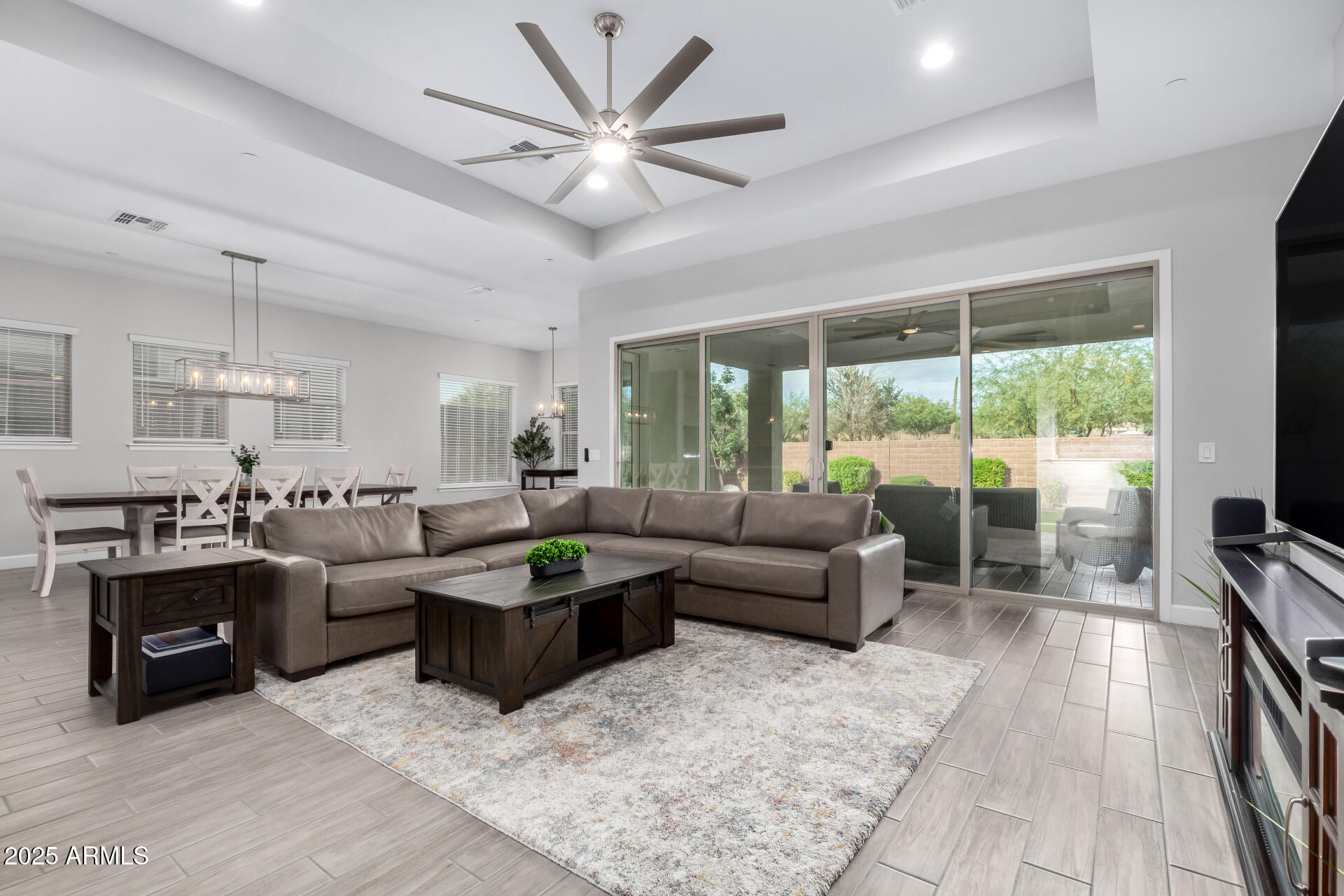 13196 W Woodstock Road