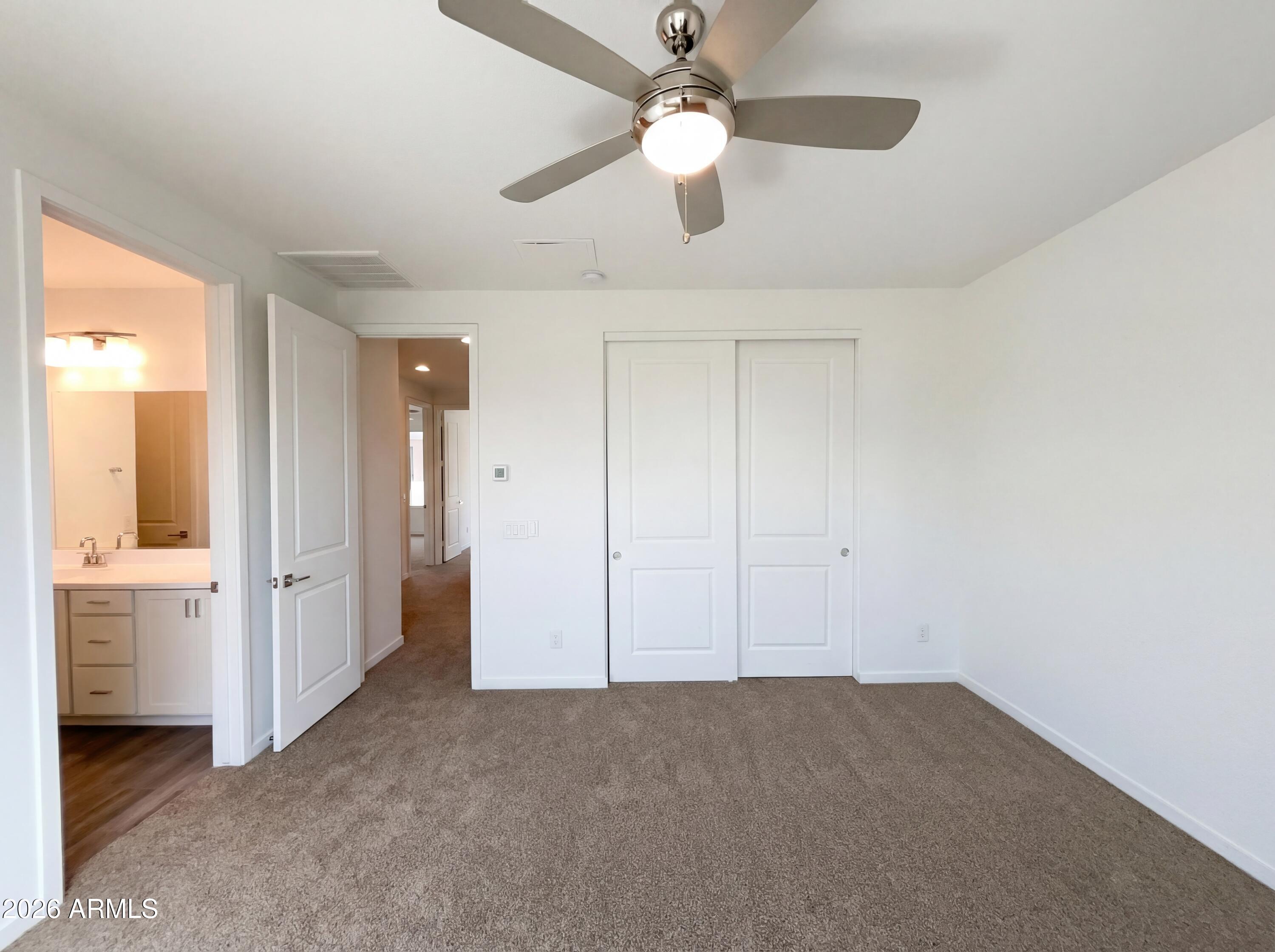 901 S SMITH Road 1074