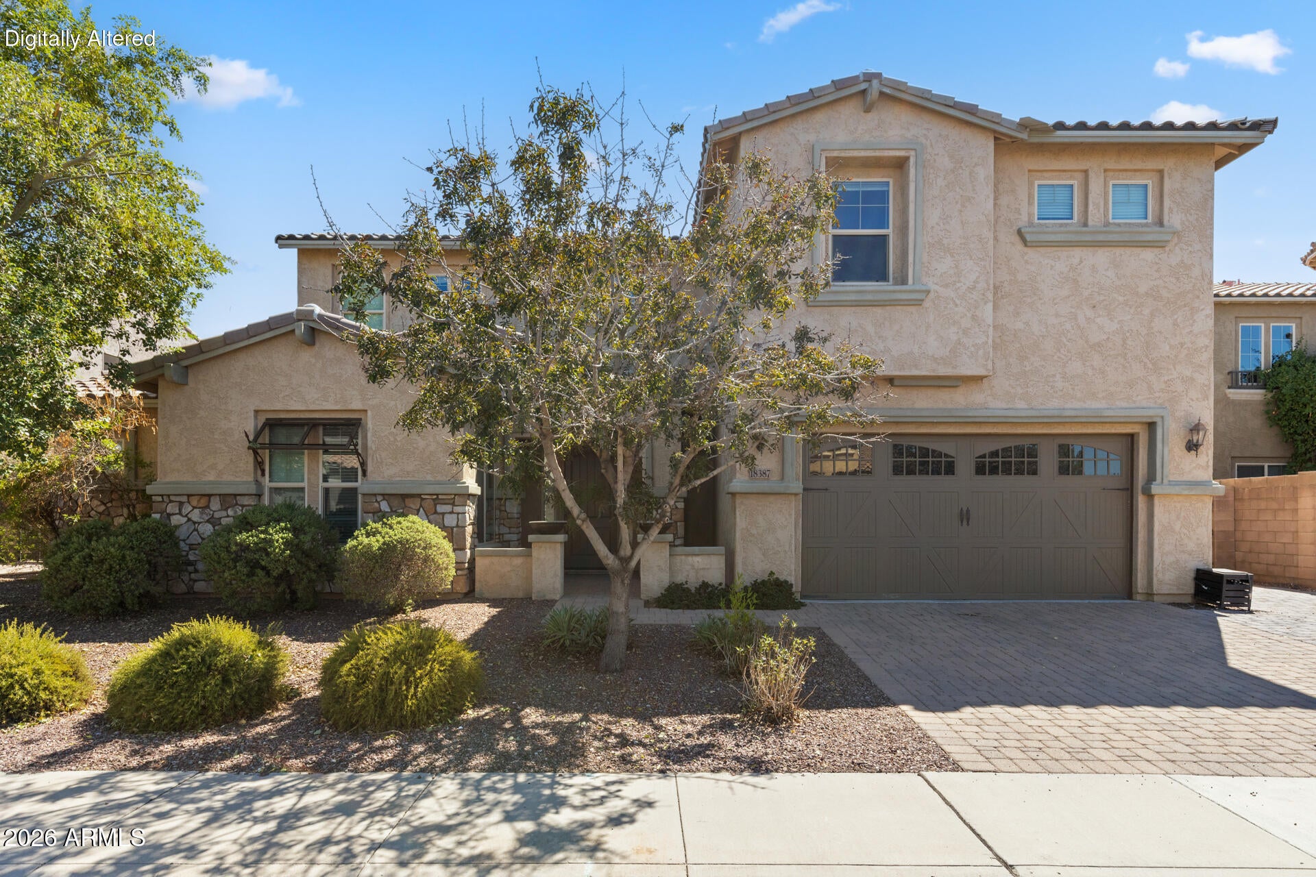 18387 W PARADISE Lane