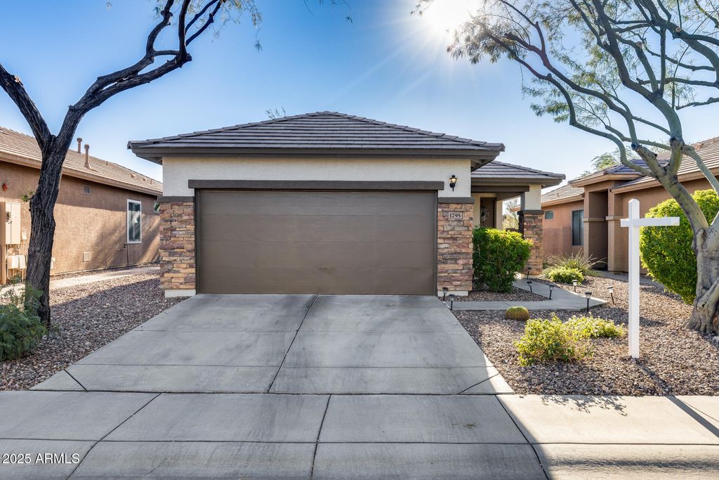 Photo of 1795 W Morse Drive, Anthem, AZ 85086 (MLS # 6954783)