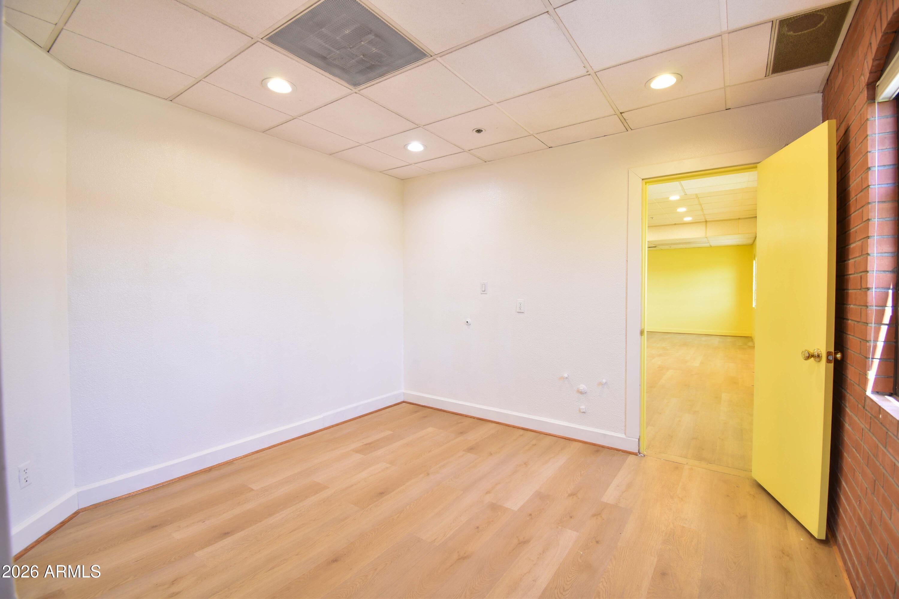 CAMBRIDGE COURT OFFICE CONDOMINIUM - Commercial Sale