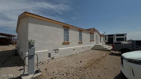 A home in Tonopah