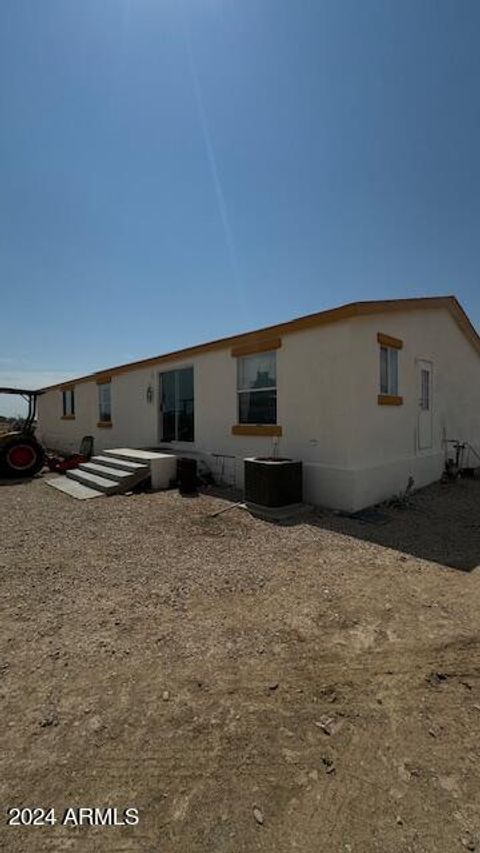 A home in Tonopah