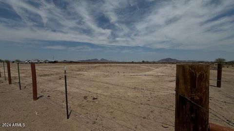 A home in Tonopah