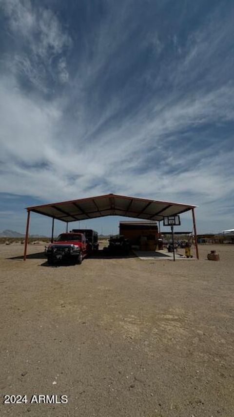 A home in Tonopah