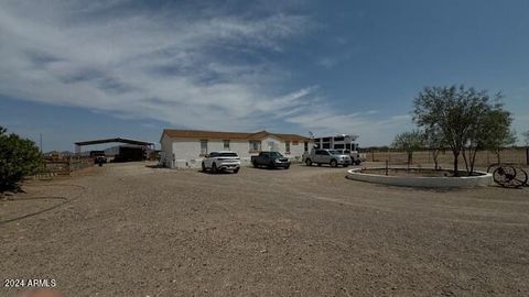 A home in Tonopah