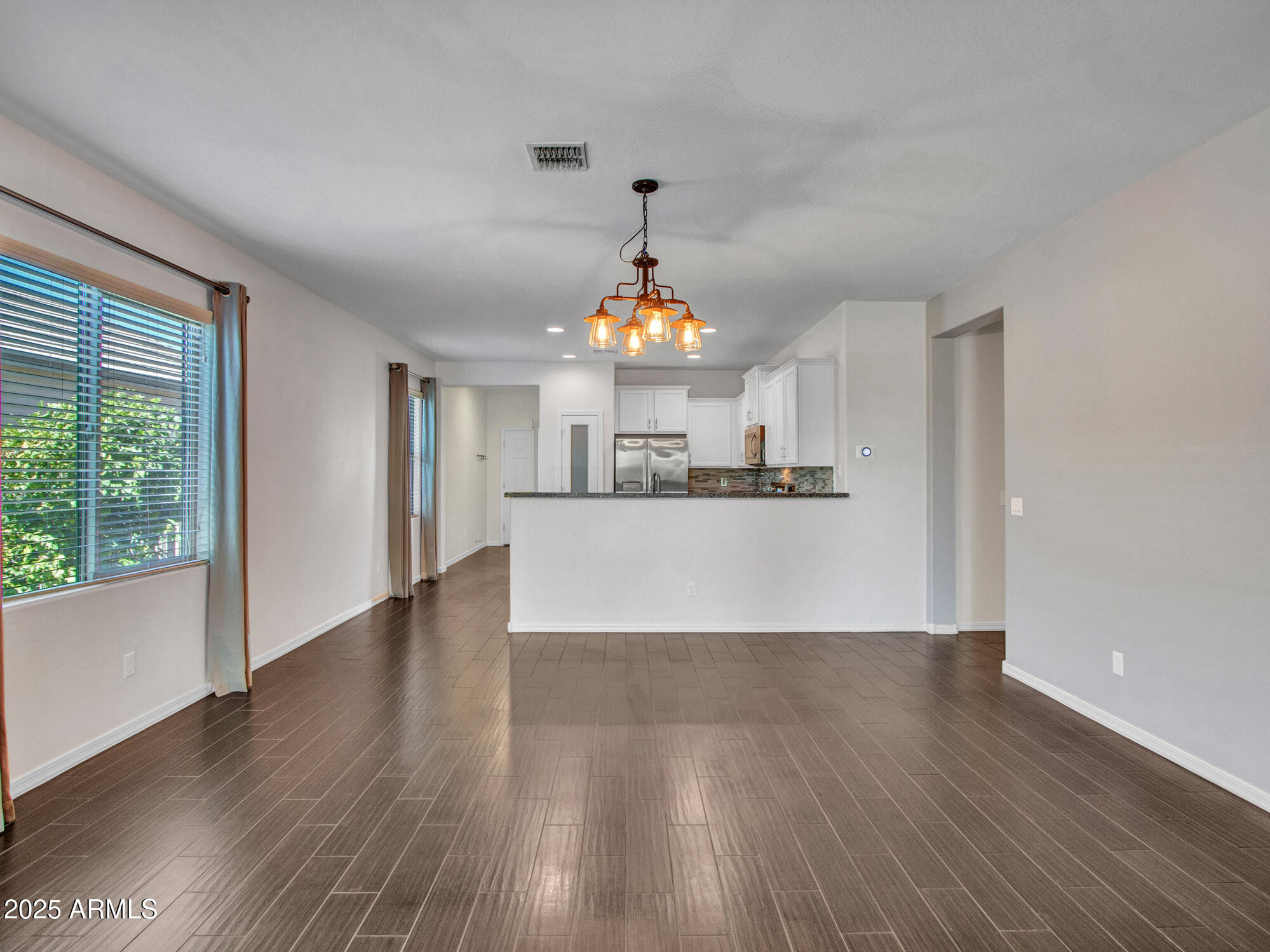 Buckeye, Arizona 85326, United States, 3 Bedrooms Bedrooms, ,2 BathroomsBathrooms,Residential,Active,217622