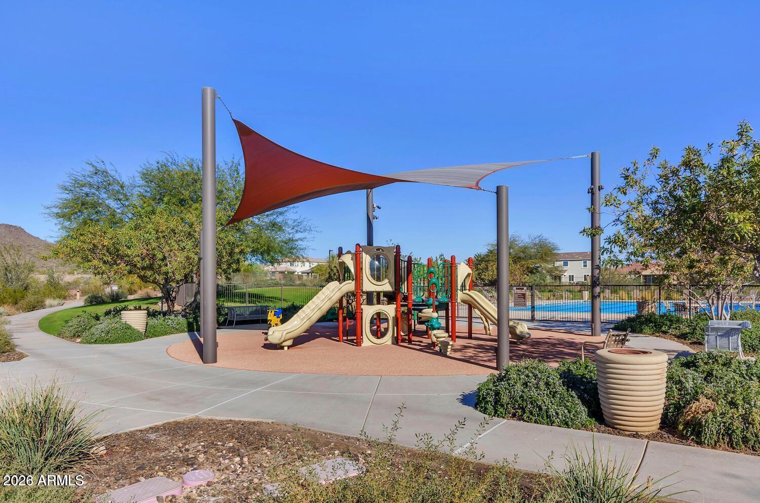 VISTANCIA VILLAGE A PARCEL A16 - Residential