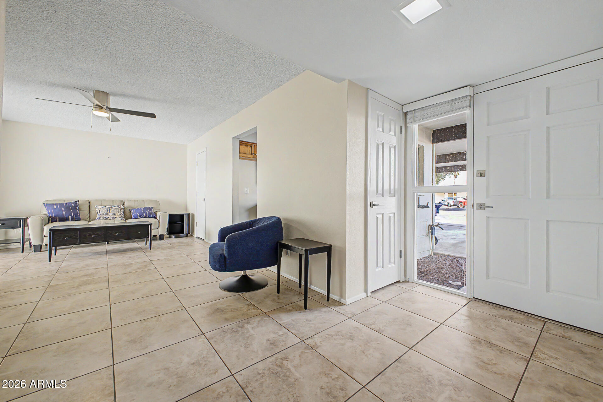 2738 S AZALEA Drive