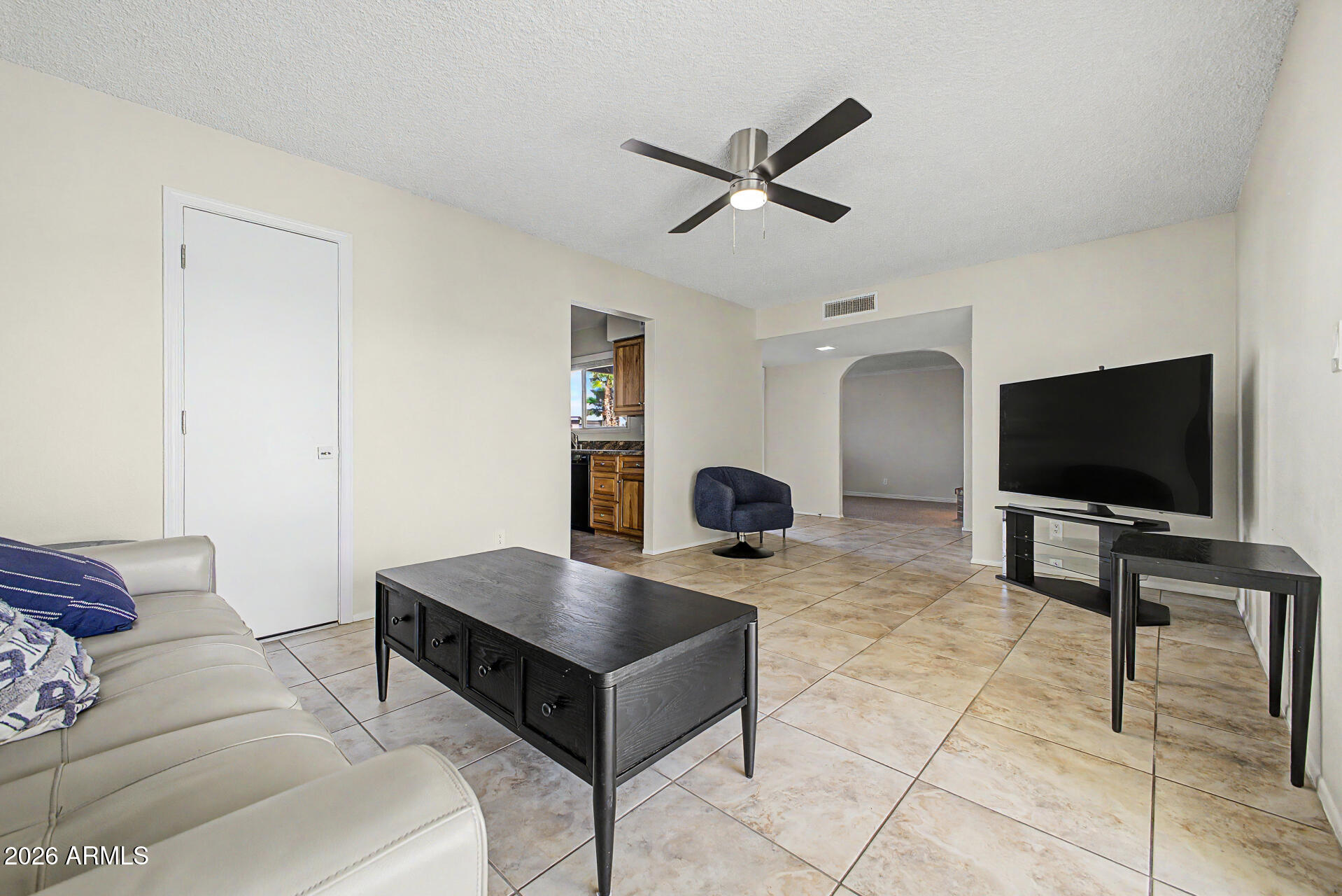 2738 S AZALEA Drive