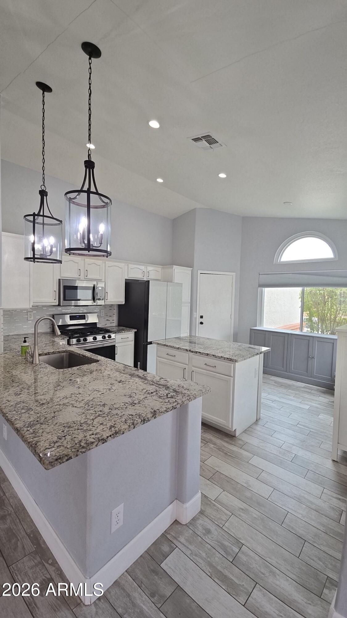 151 W SAGEBRUSH Street