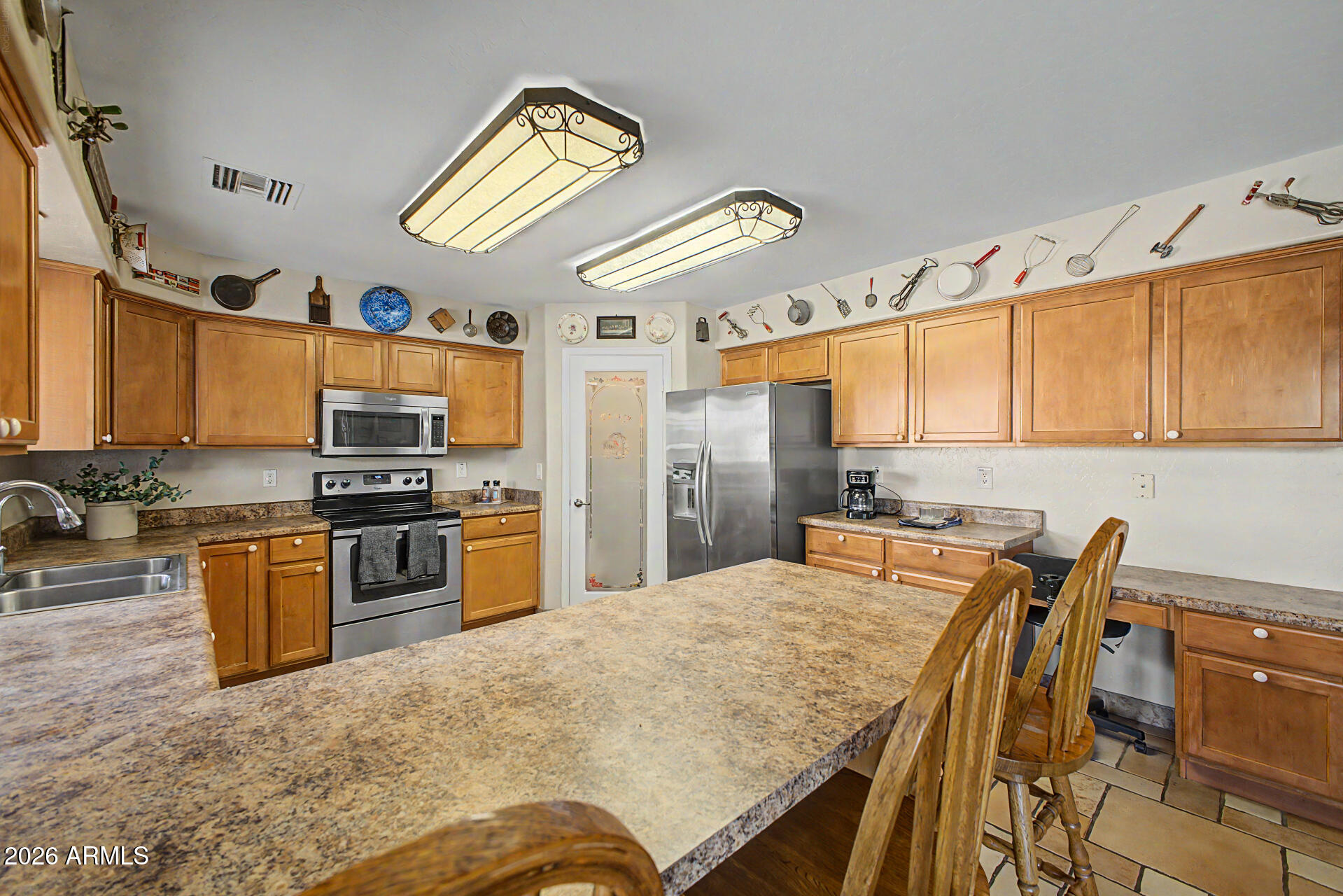 FALCON ESTATES LOTS 1-24 73-104 153-166 TR A - Residential