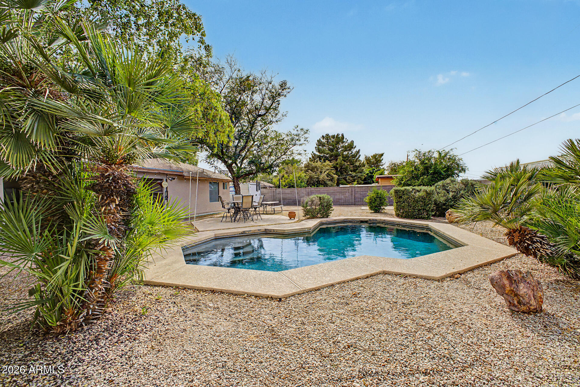 FALCON ESTATES LOTS 1-24 73-104 153-166 TR A - Residential