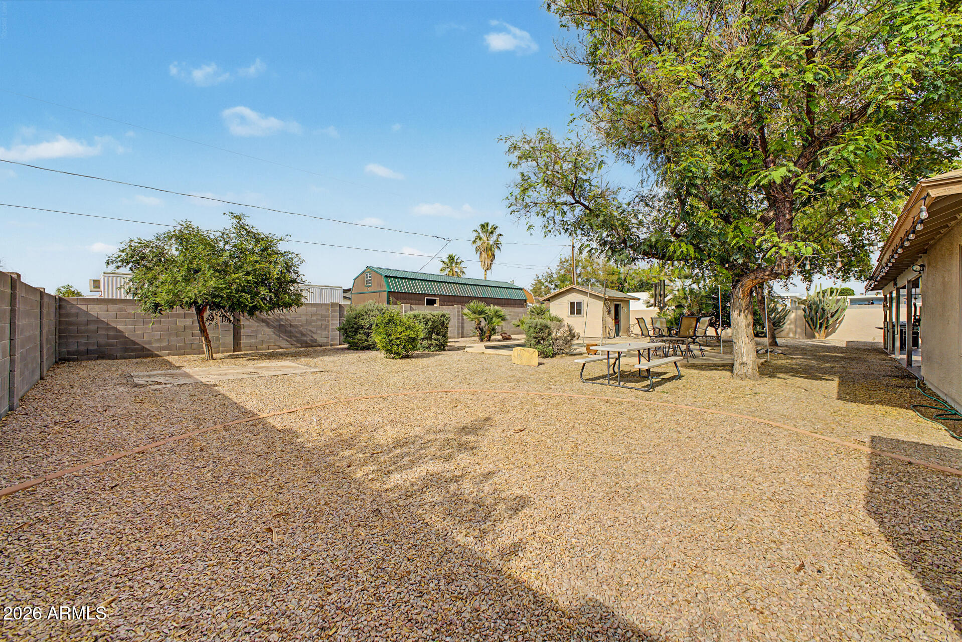 FALCON ESTATES LOTS 1-24 73-104 153-166 TR A - Residential