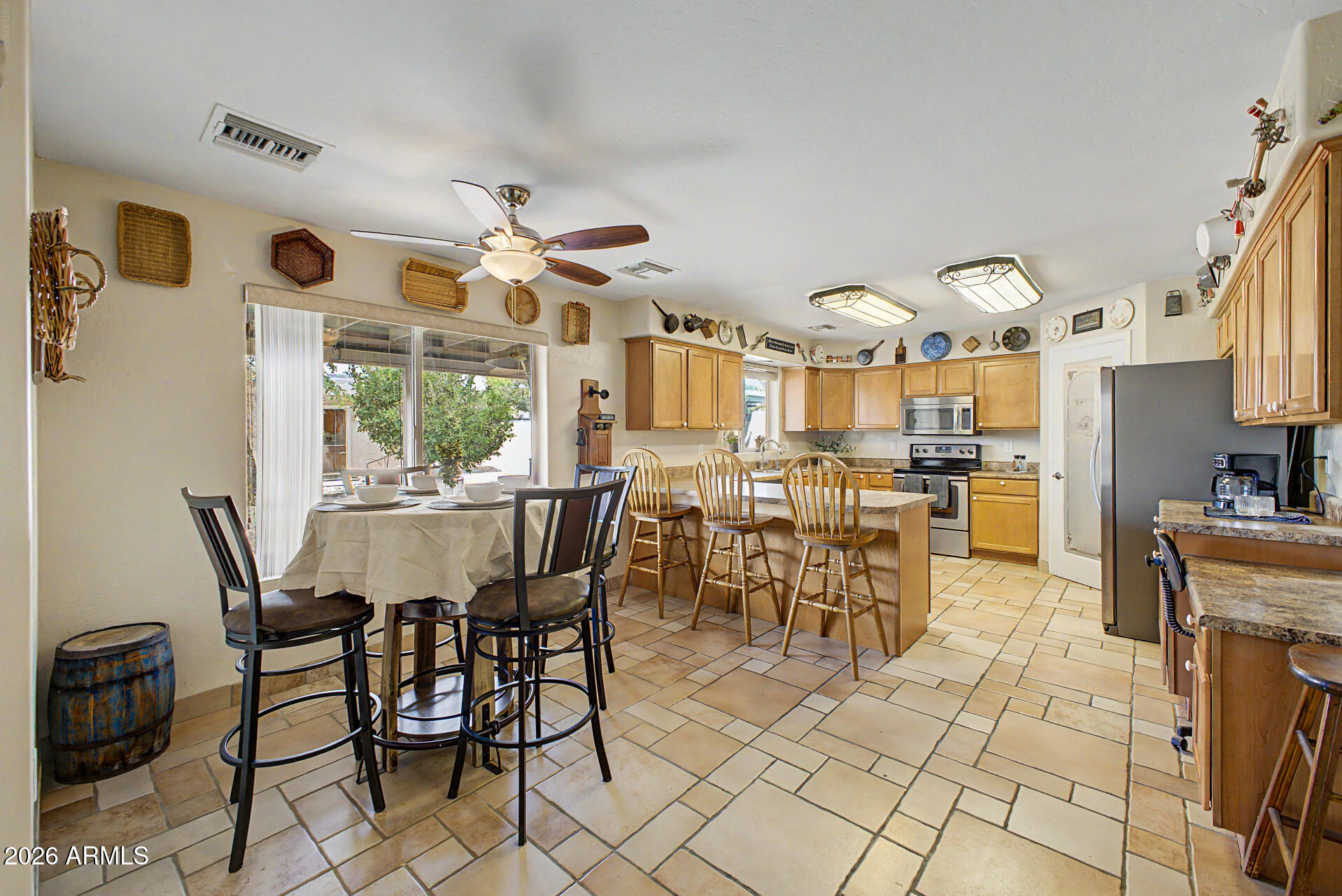 FALCON ESTATES LOTS 1-24 73-104 153-166 TR A - Residential