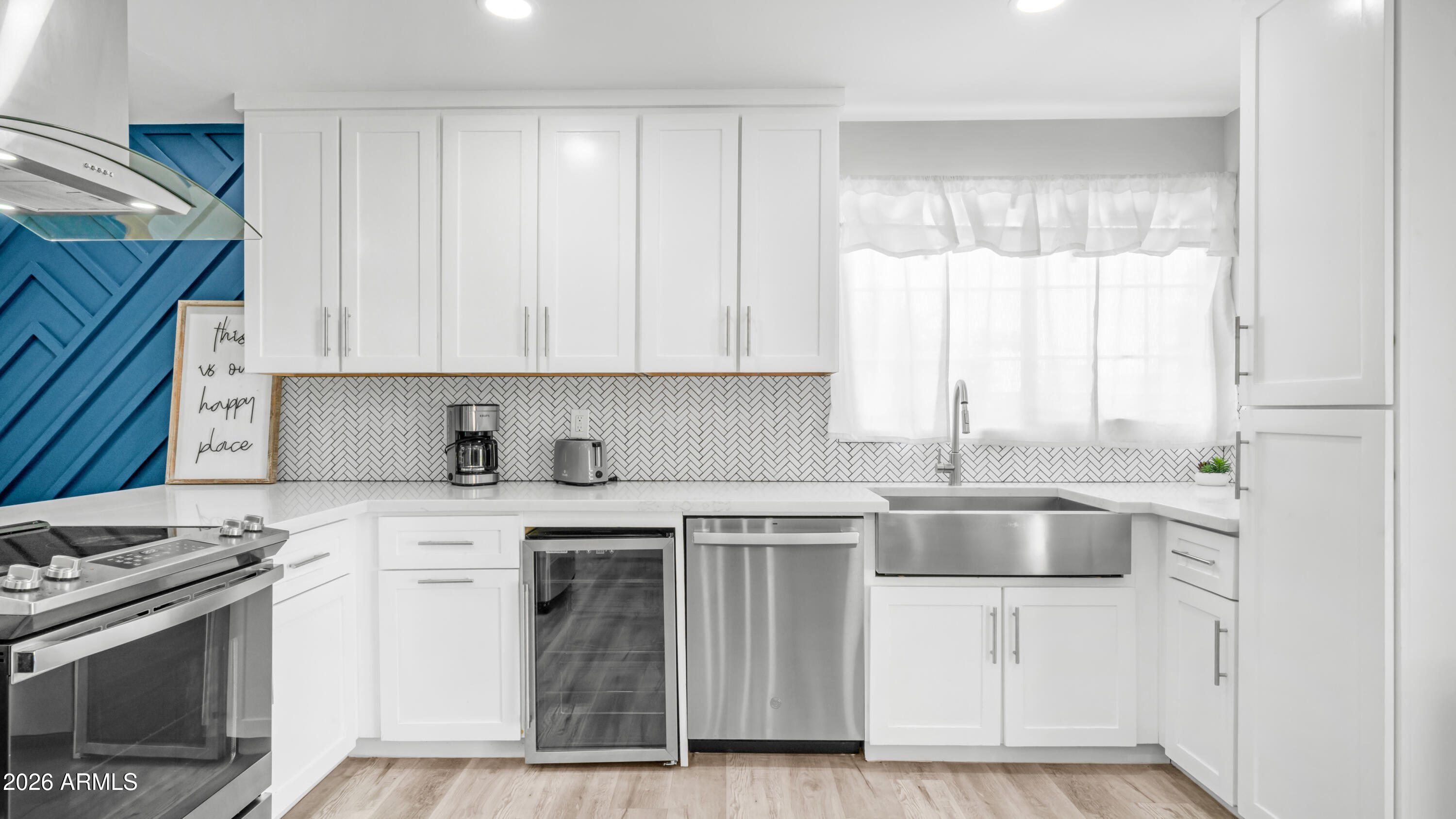 5238 W ACAPULCO Lane