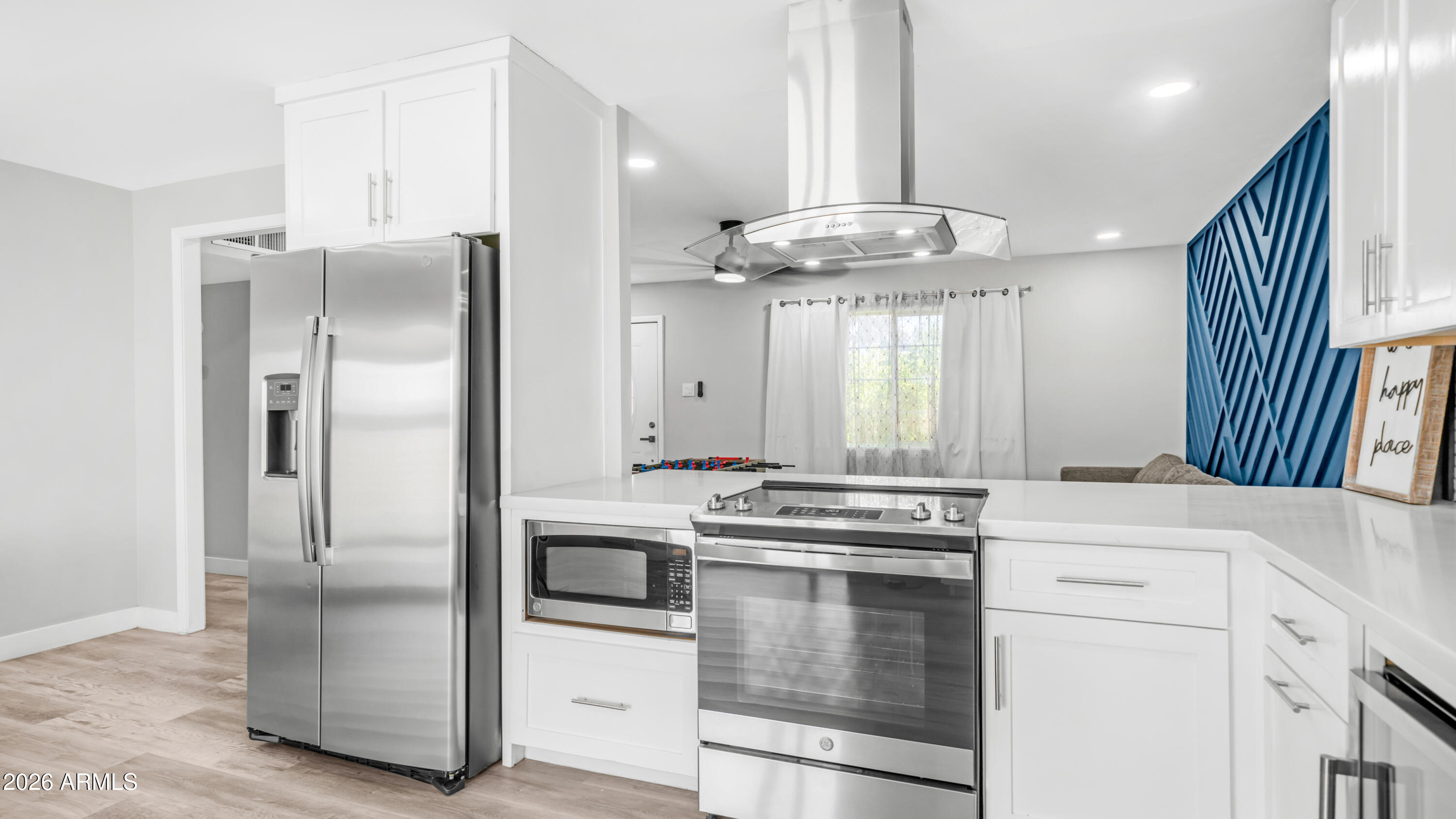 5238 W ACAPULCO Lane