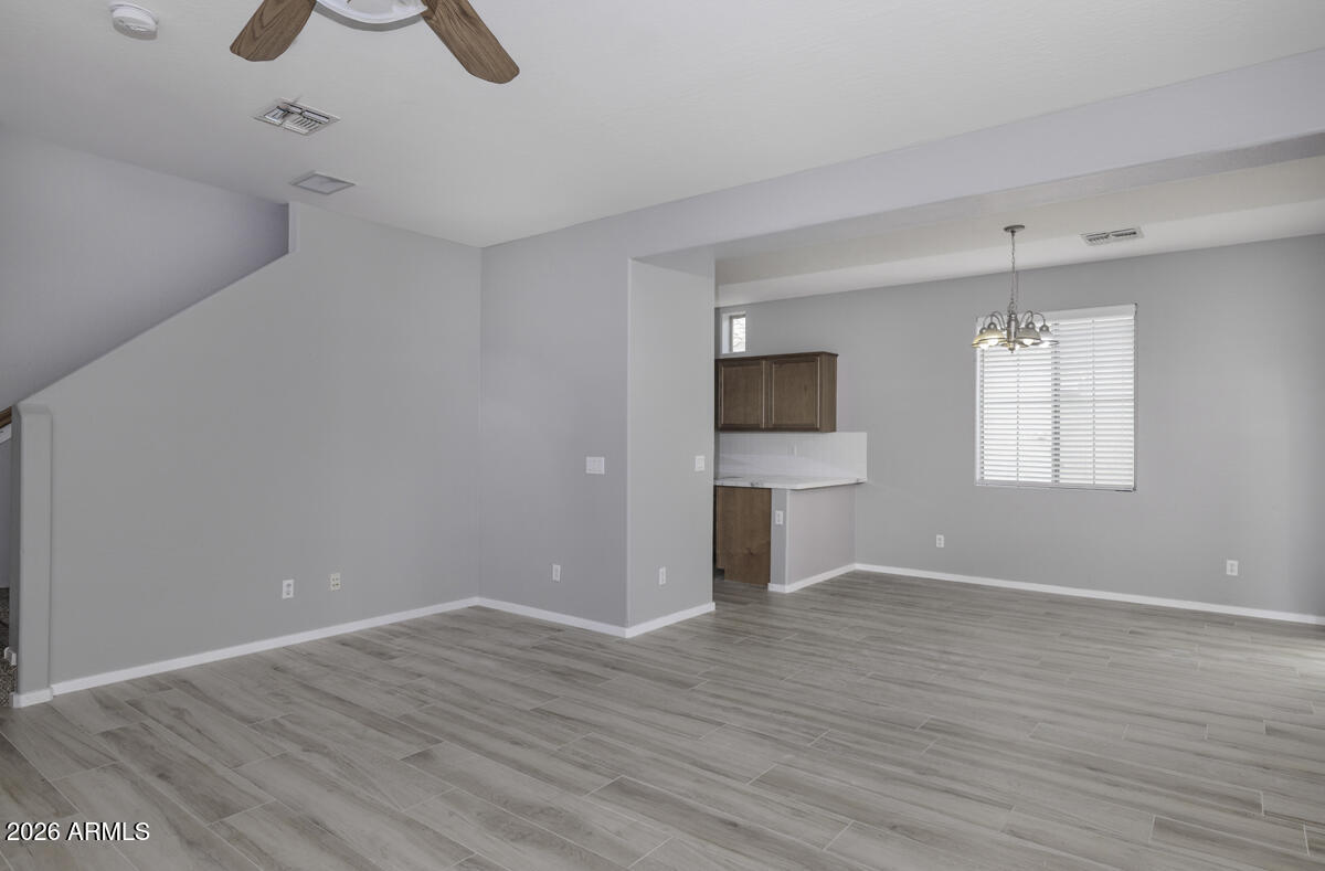 856 S Colonial Drive