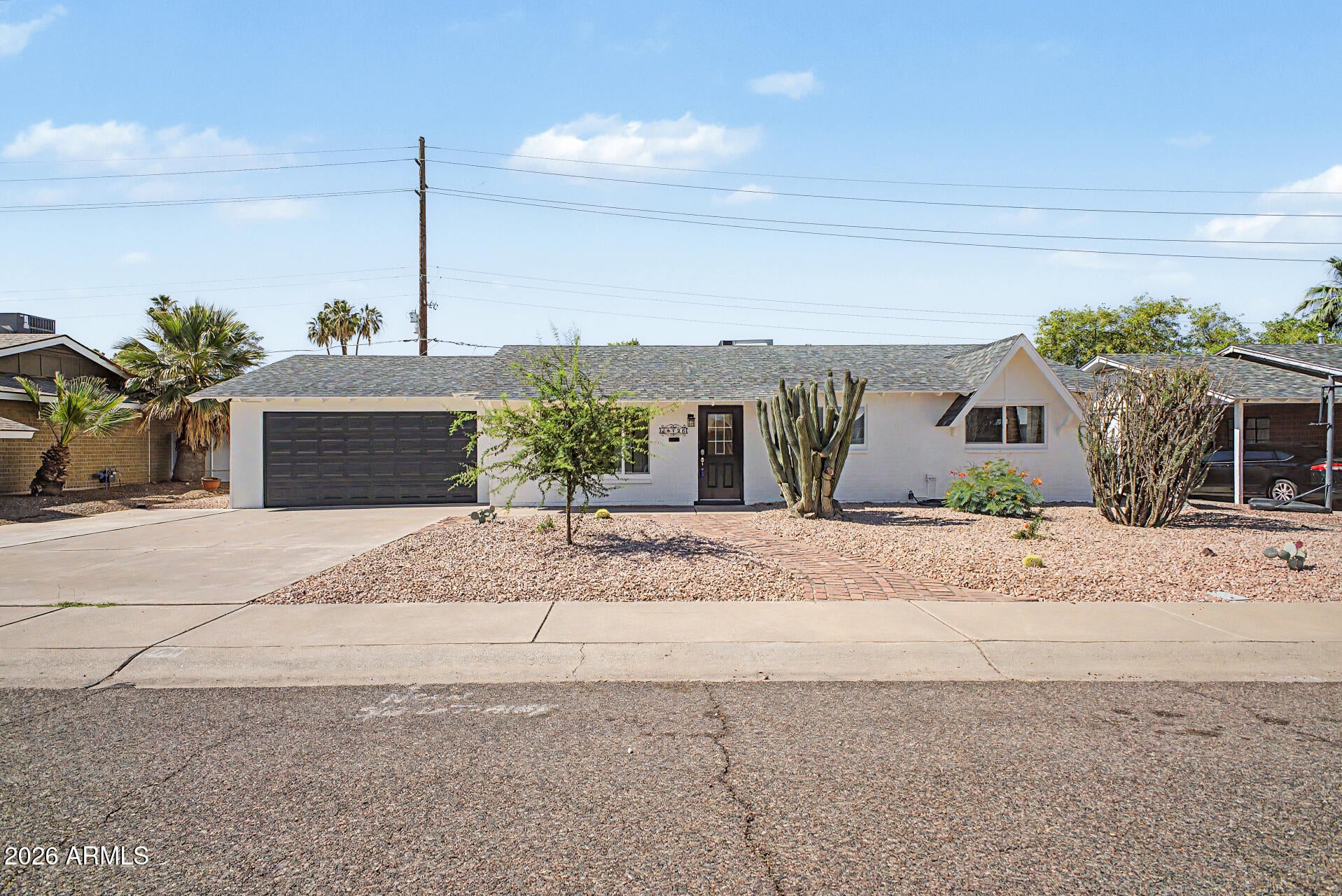 8725 E CORONADO Road