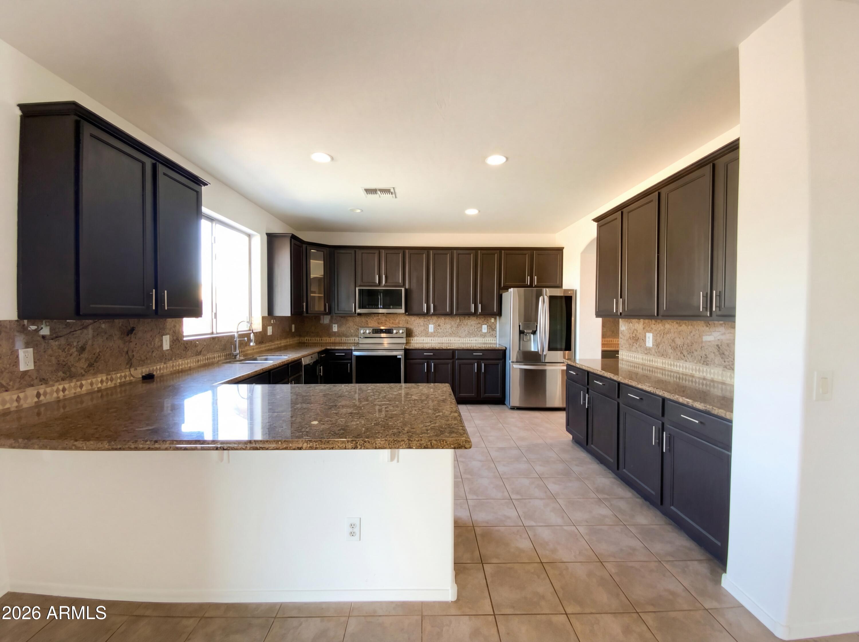 1278 E ALTADONNA Court