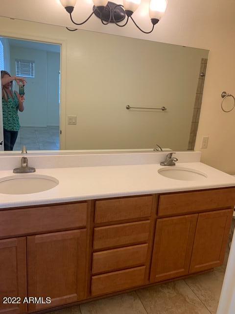 OAKMONT - Residential Lease