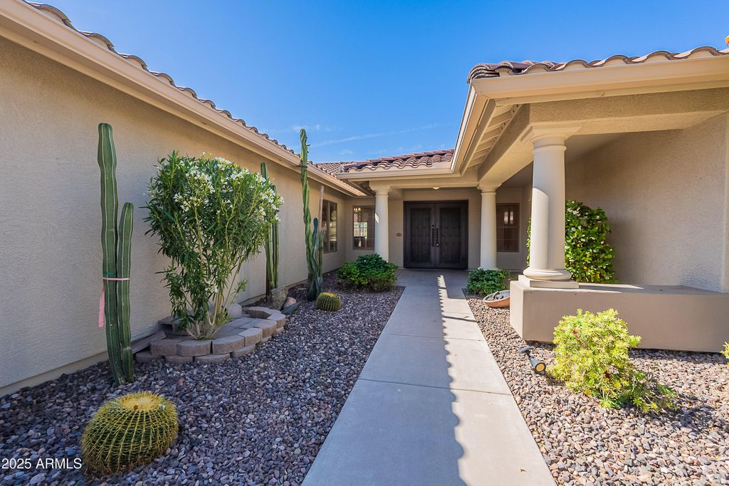 Photo of 13305 W Colter Street, Litchfield Park, AZ 85340 (MLS # 6858153)