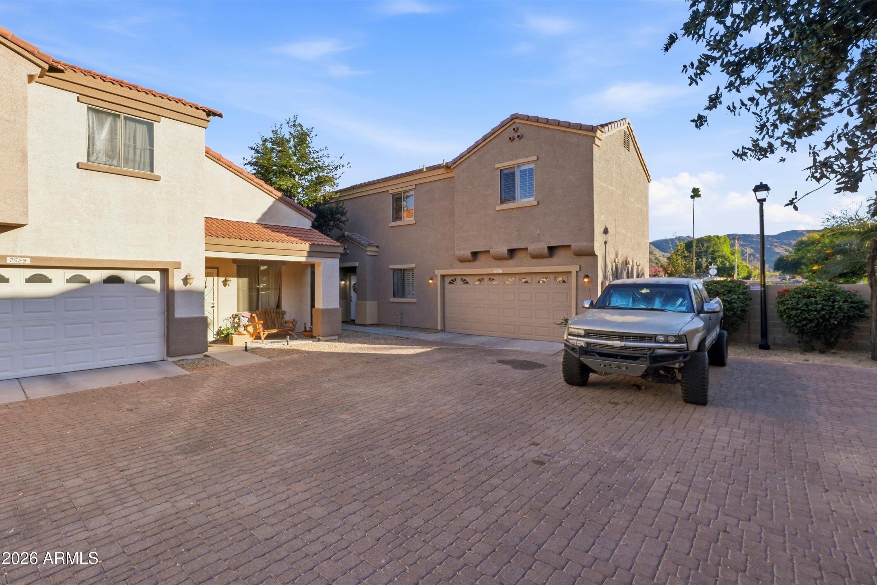 7527 S 13TH Place