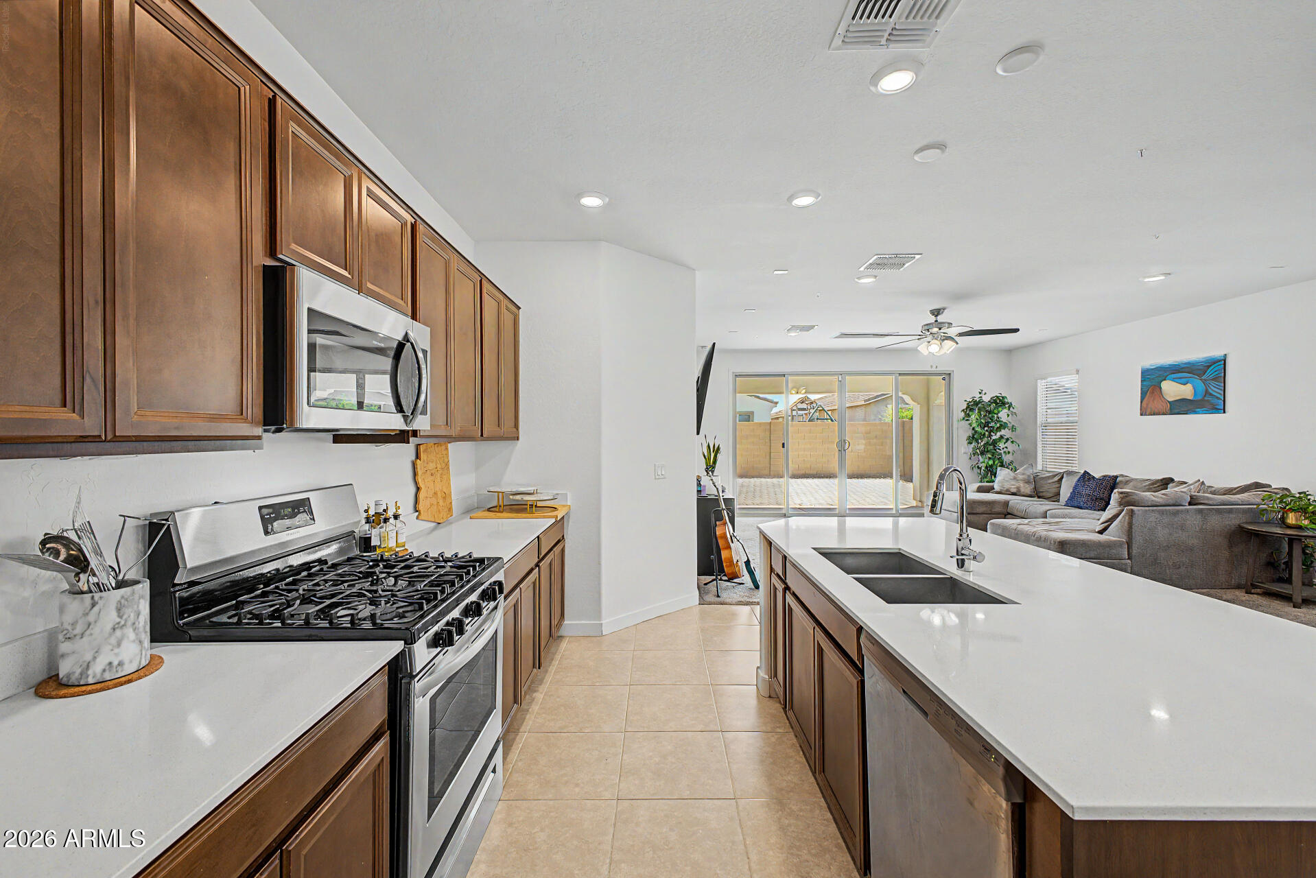 4029 S MOONBEAM --