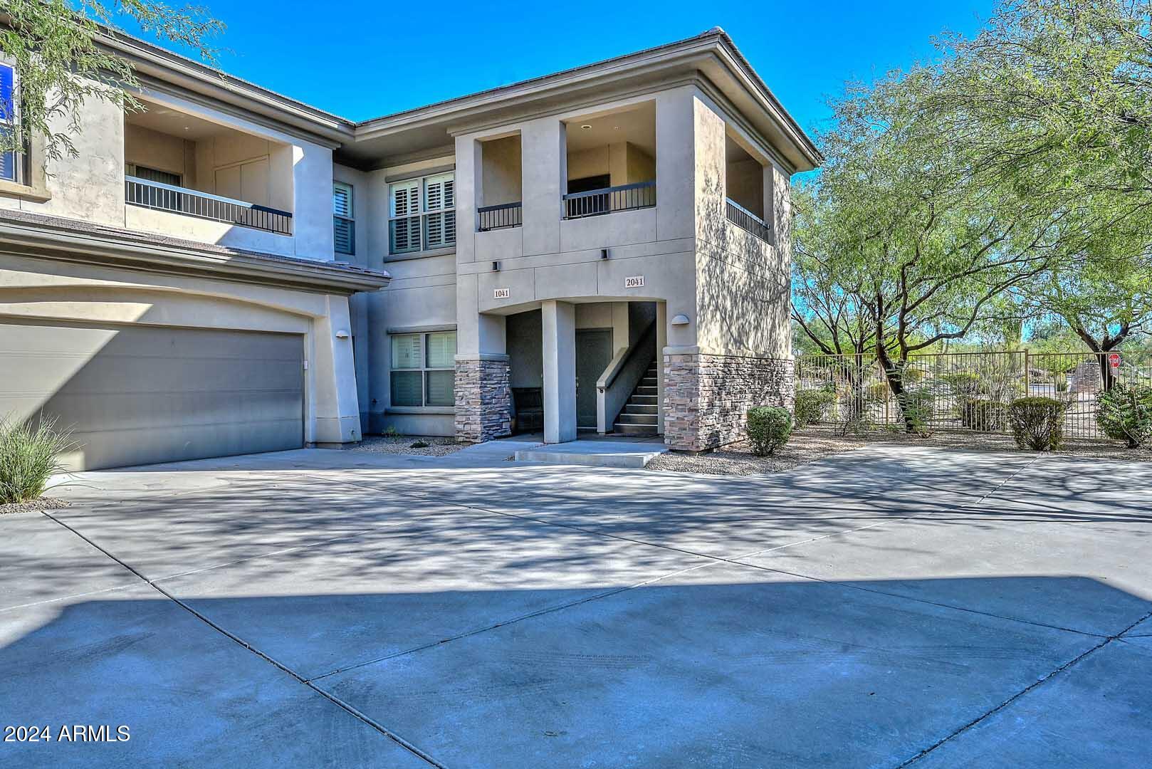 33550 N DOVE LAKES Drive 2041