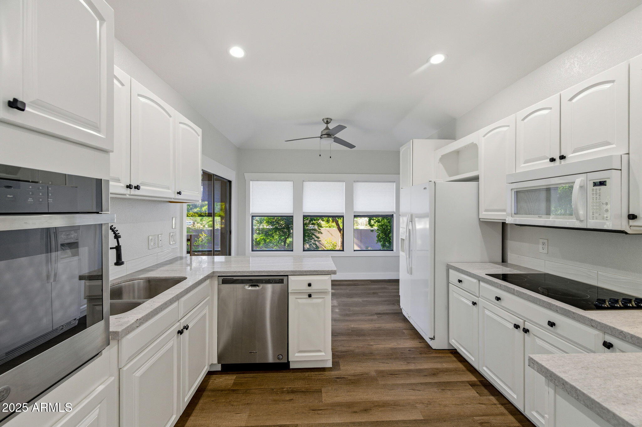 7272 E GAINEY RANCH Road 75