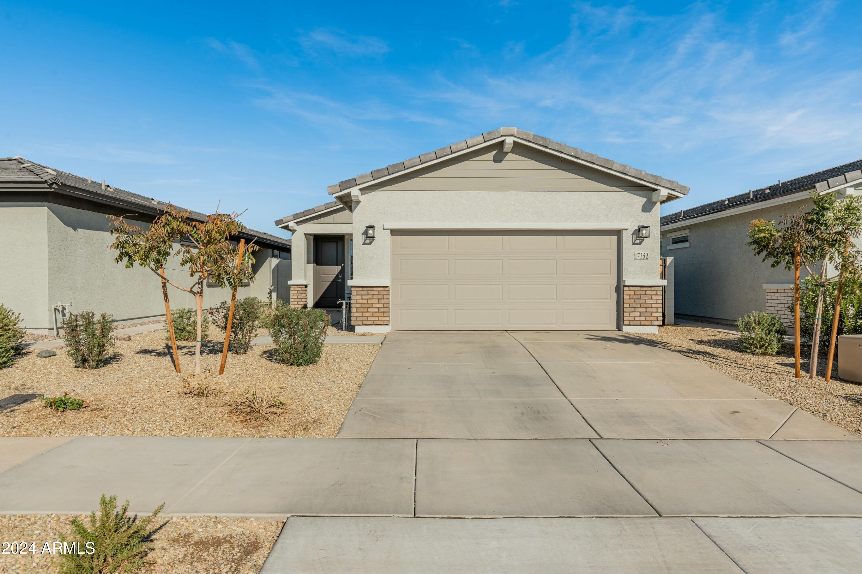 17352 W Country Club Terrace